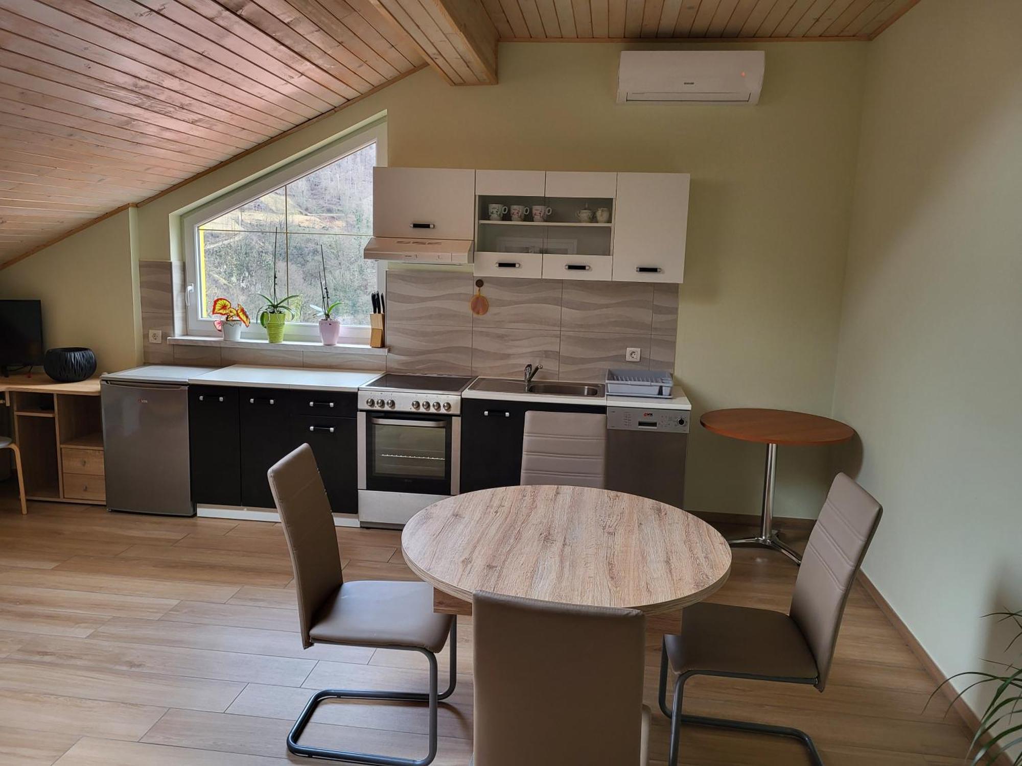 Apartma Jermol Most na Soči Eksteriør billede